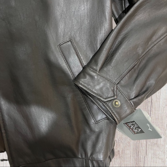Mens Jos A Bank Leather Jacket Large NWT - Picture 4 of 4